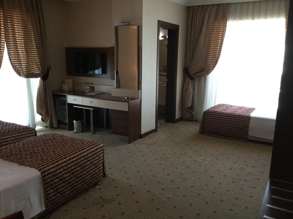 เดอะ บอสตันชึ โฮเต็ล Hotel อิสตันบูล ภายนอก รูปภาพ