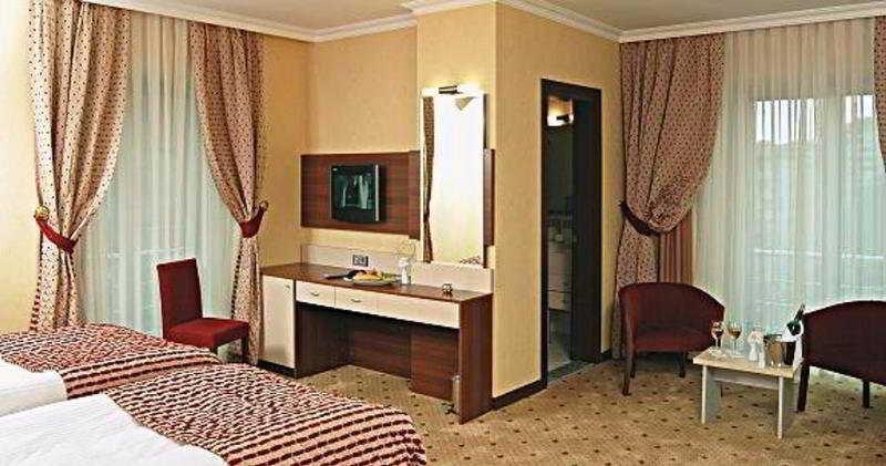 เดอะ บอสตันชึ โฮเต็ล Hotel อิสตันบูล ภายนอก รูปภาพ